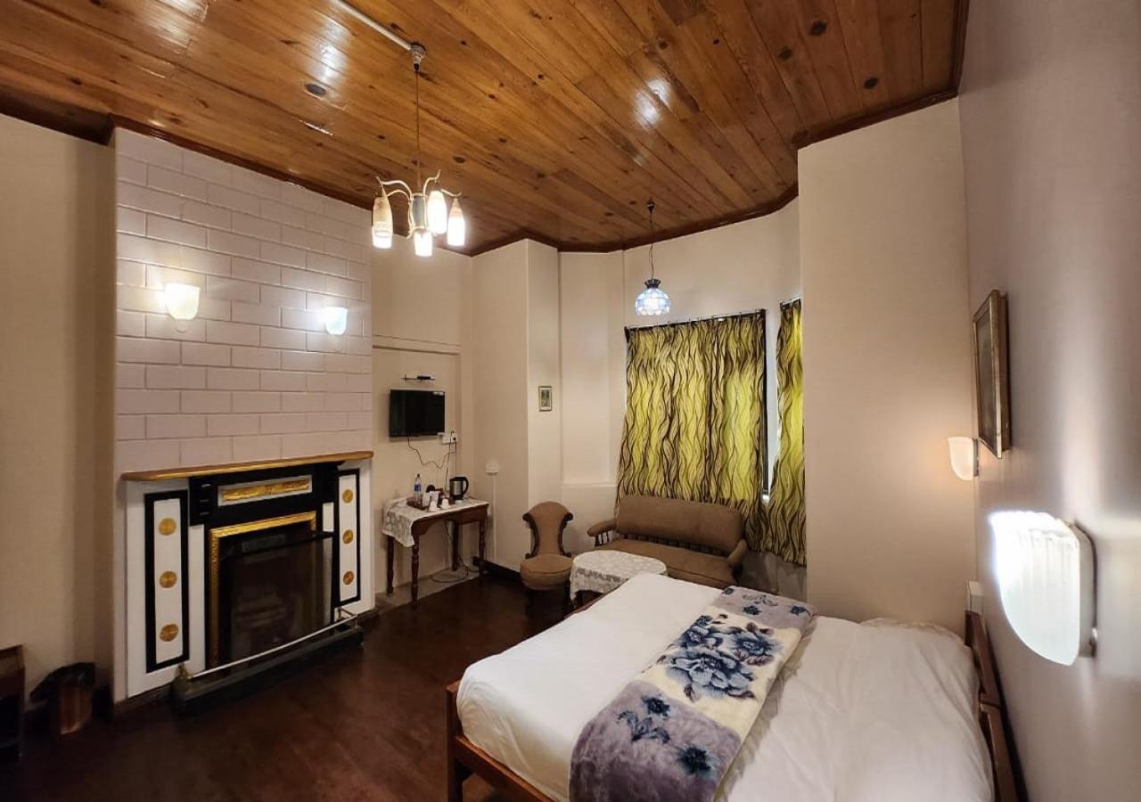 דרג'ילינג Ivanhoe Hotel מראה חיצוני תמונה
