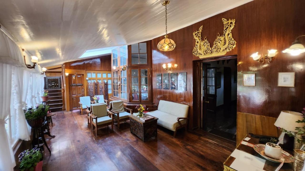 דרג'ילינג Ivanhoe Hotel מראה חיצוני תמונה
